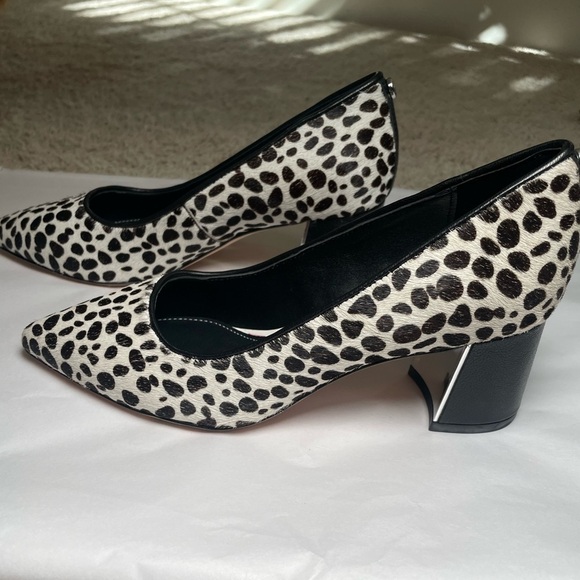 NEW Donald Pliner CALF HAIR Cheetah ANIMAL PRINT Suzette Pump Heels Women’s 5.5 - Picture 6 of 12